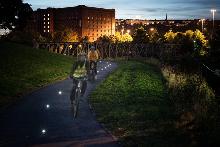 Osvětlení cyklostezky obrázek